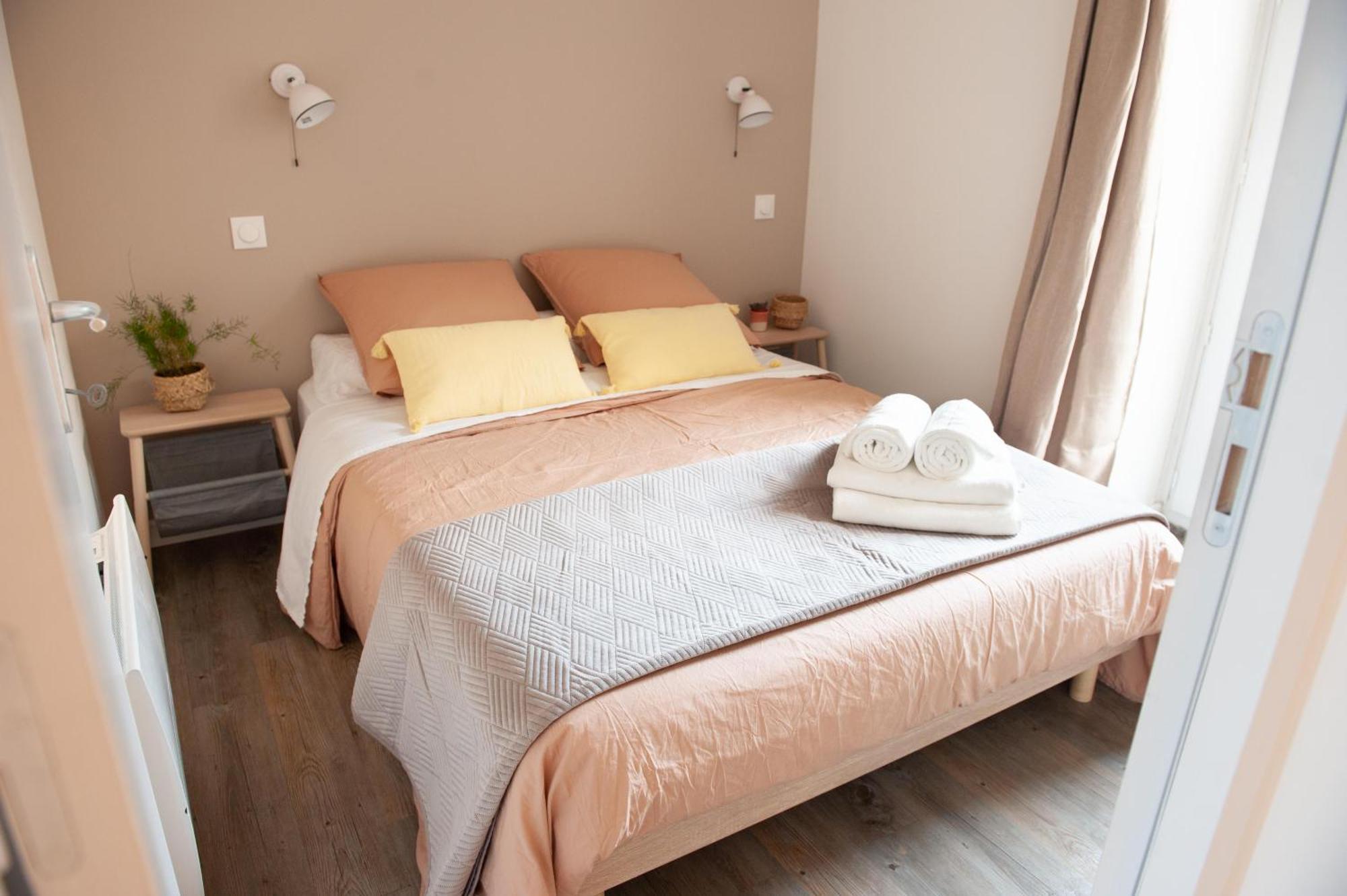 Immeuble De 3 Appartements Avec Cour Interieure Brest Exterior foto